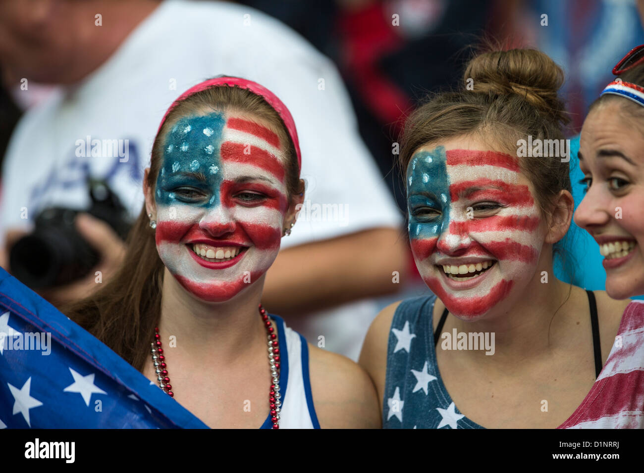 USA fans watch USA wins gold over Japan in Women's Football (soccer) at the Olympic Summer Games, London 2012 Stock Photo
