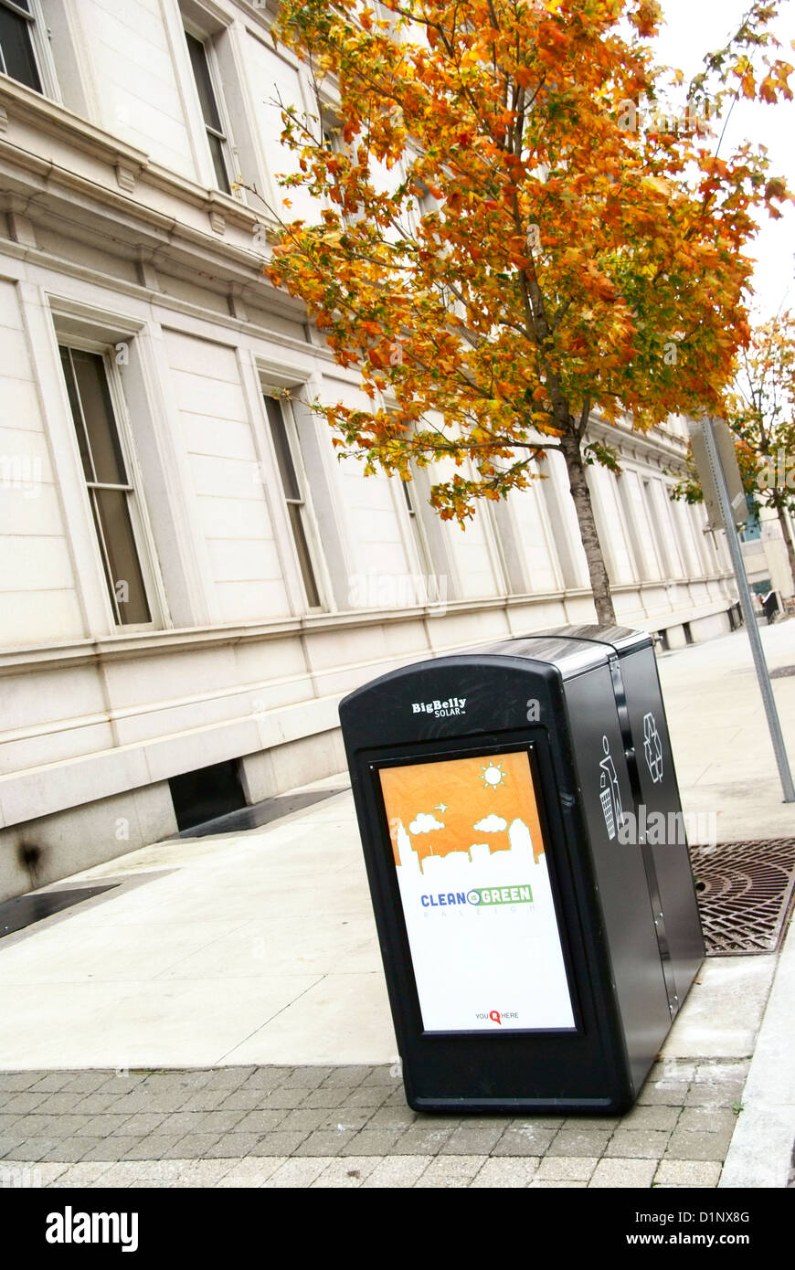 Recycle bin in downtown Raleigh, North Carolina Stock Photo Alamy