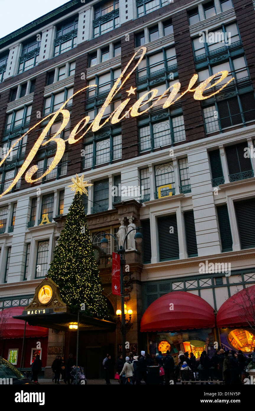 Macy's store in Manhattan at Christmas, New York City, NY Stock Photo