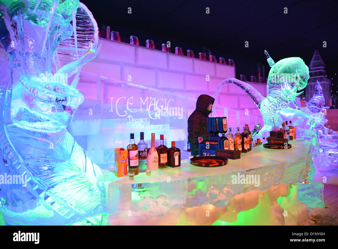 Ice bar in Ice Magic Snow & Ice Sculpture Festival, Stationsplein