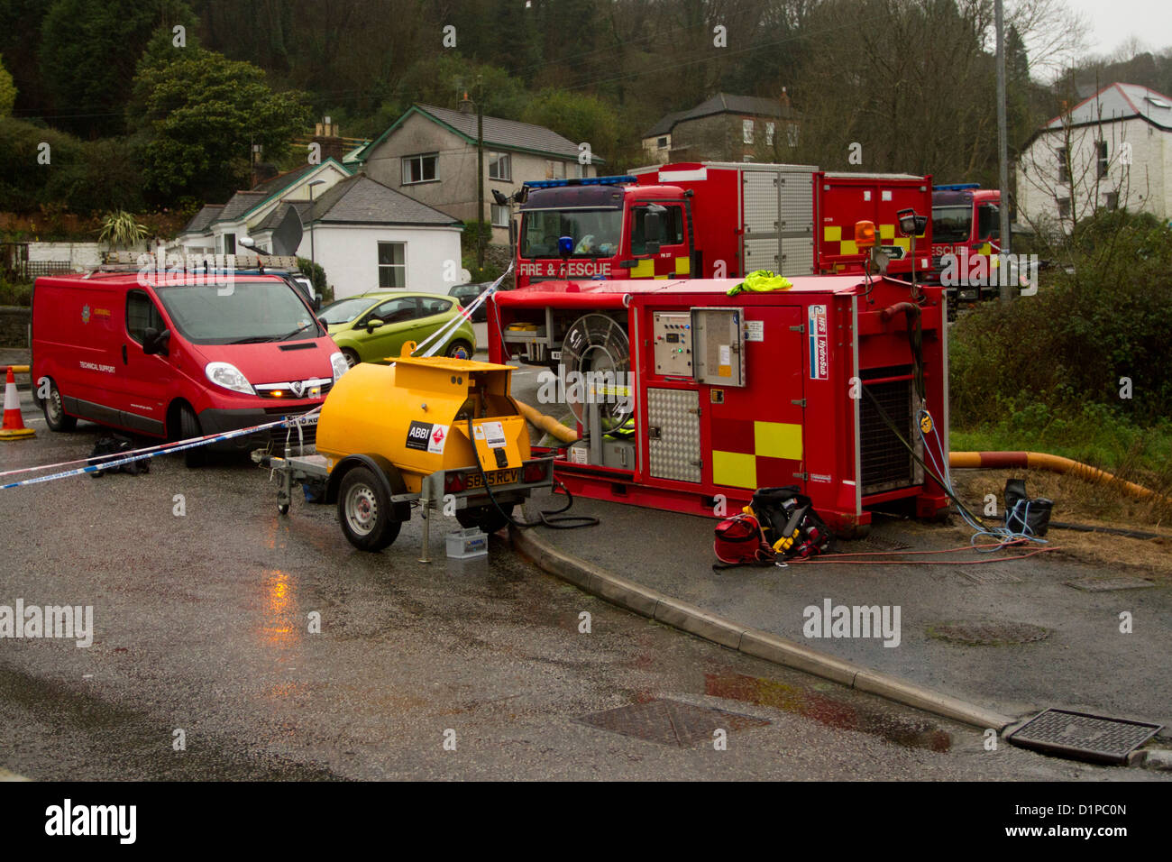 High volume pump being used in Helston after the River Cober burst its banks, (Dec 2012), Cornwall, UK Stock Photo