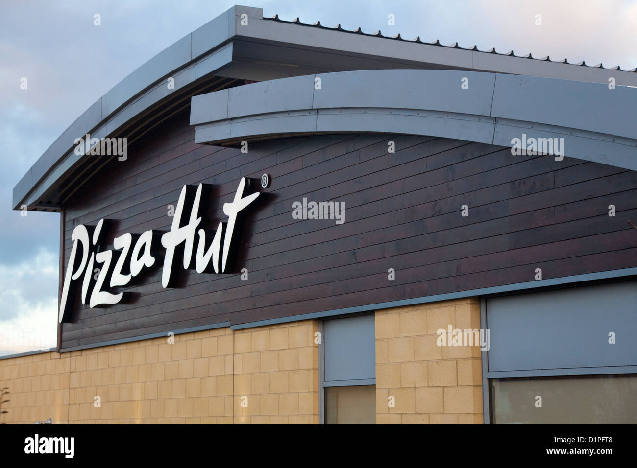Pizza Hut, restaurant, UK Stock Photo Alamy