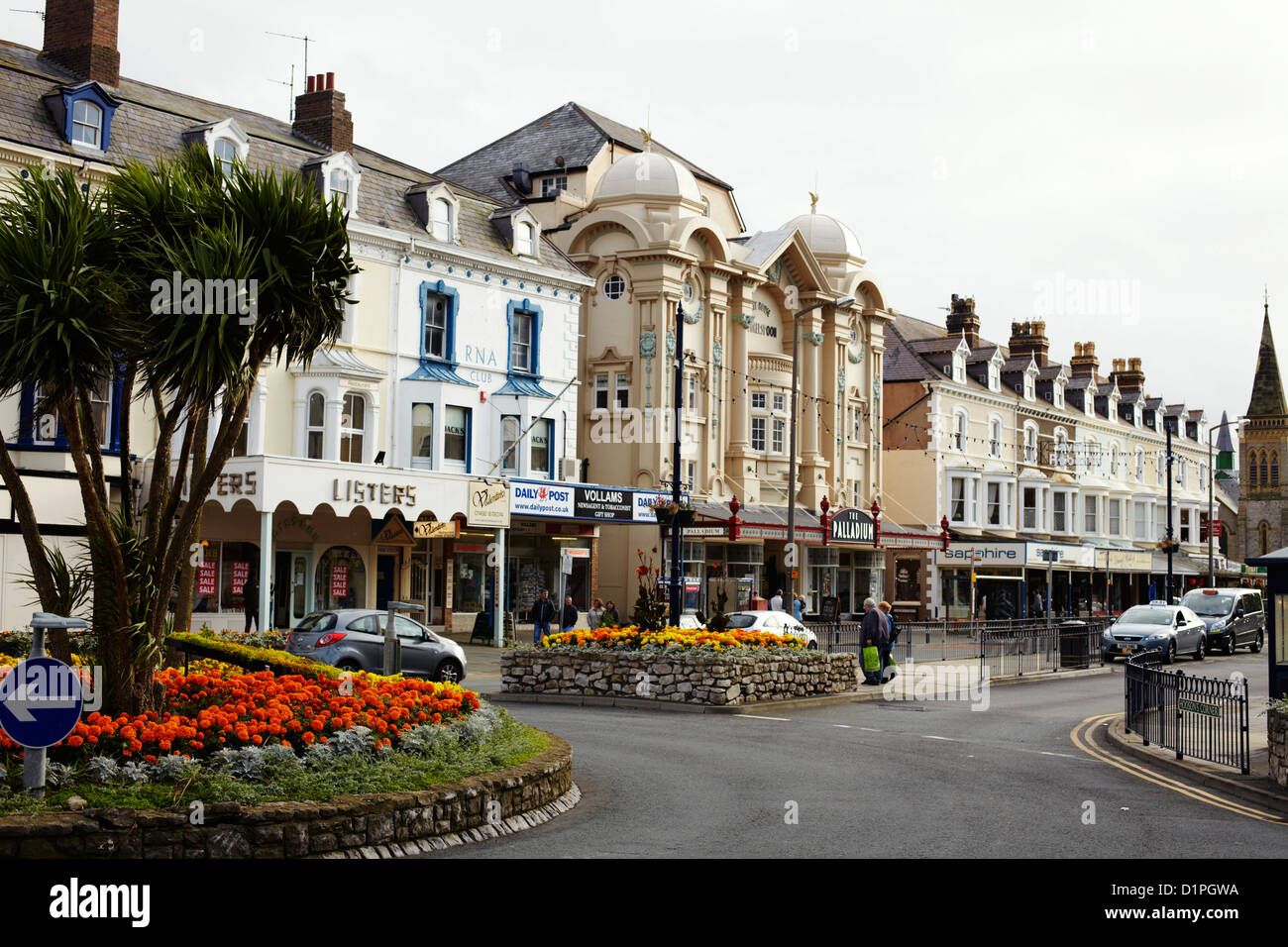 Shops in Llandudno Stock Photo Alamy