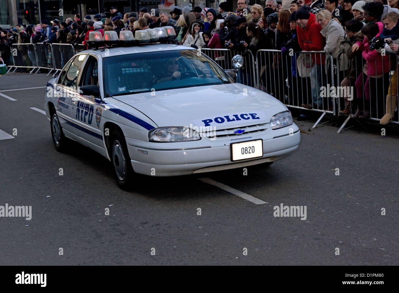 Nypd police car lights hi-res stock photography and images - Alamy