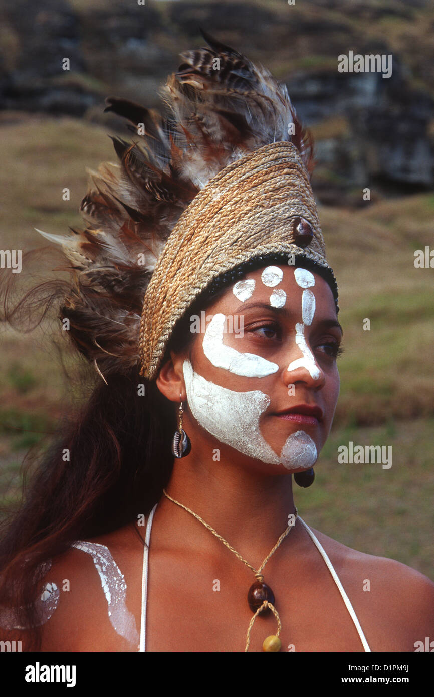 Rapanui woman in traditional dress, Easter Island, Chile Stock Photo