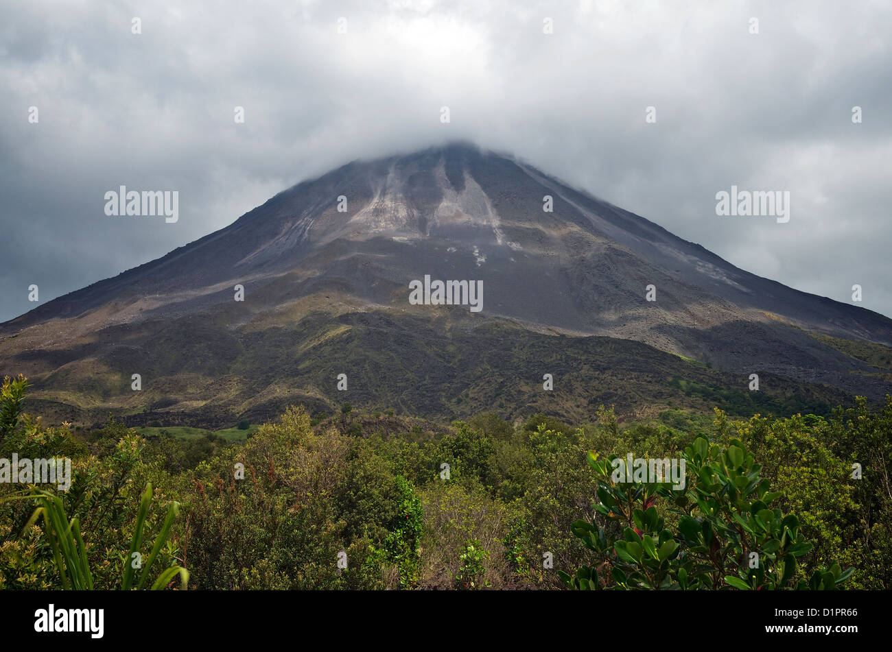 Arenal Volcano, Arenal Volcano National Park, La Fortuna, Alajuela ...