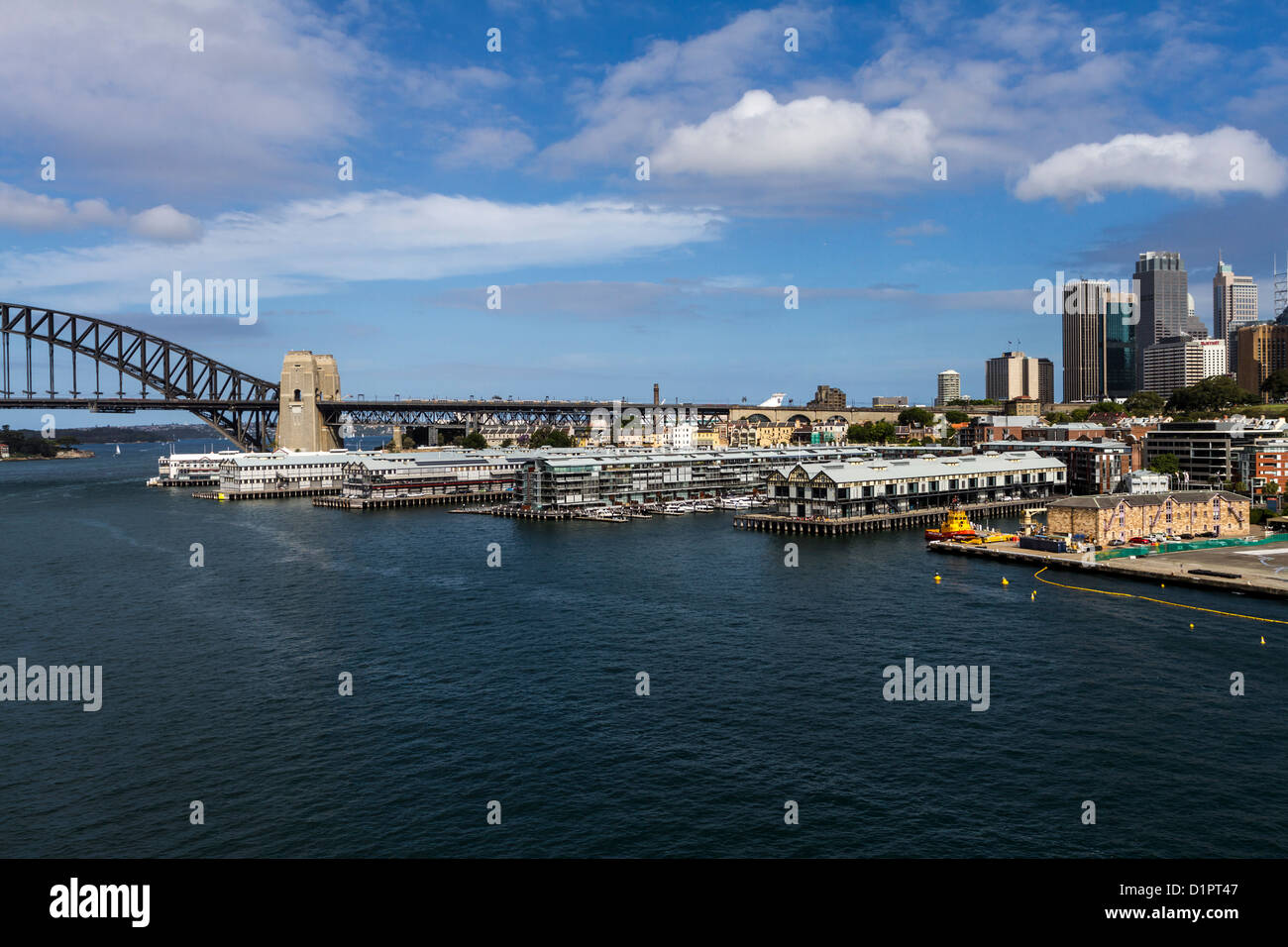 Luxury apartments at Marina under Sydney Harbour Bridge Stock Photo Alamy