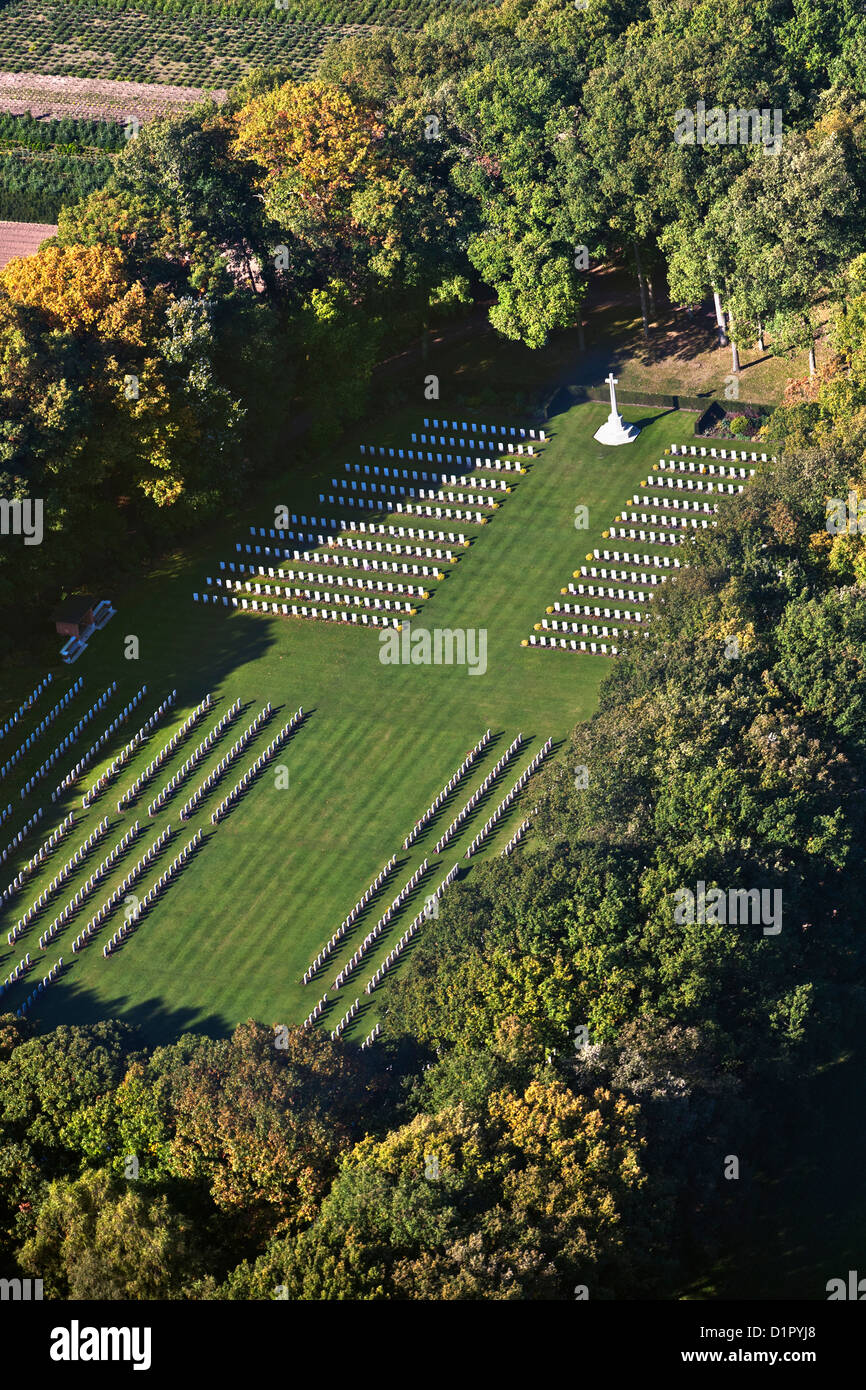 The Netherlands, Oosterbeek, Airborne War Cemetery, Mainly graves of British soldiers. Aerial. Stock Photo