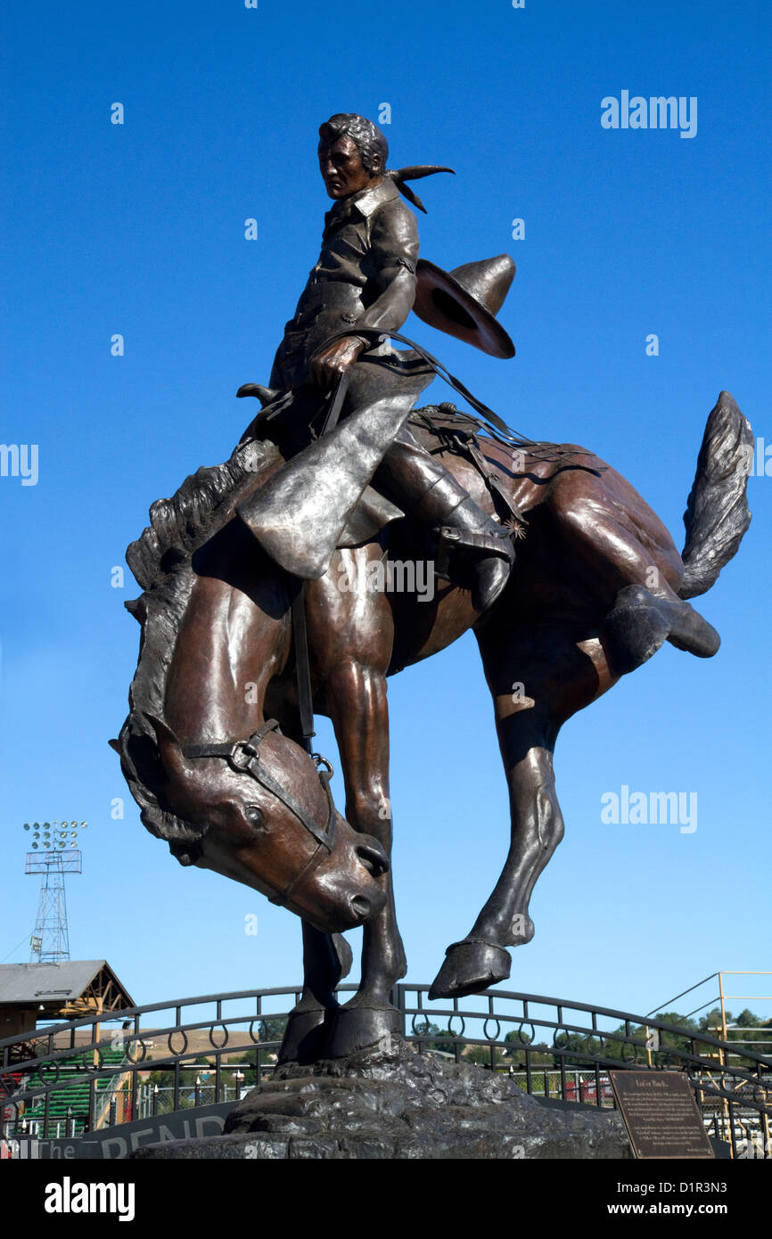 Bronze Bucking Horse statue at the Centennial Plaza in Pendleton, Oregon, USA. Stock Photo
