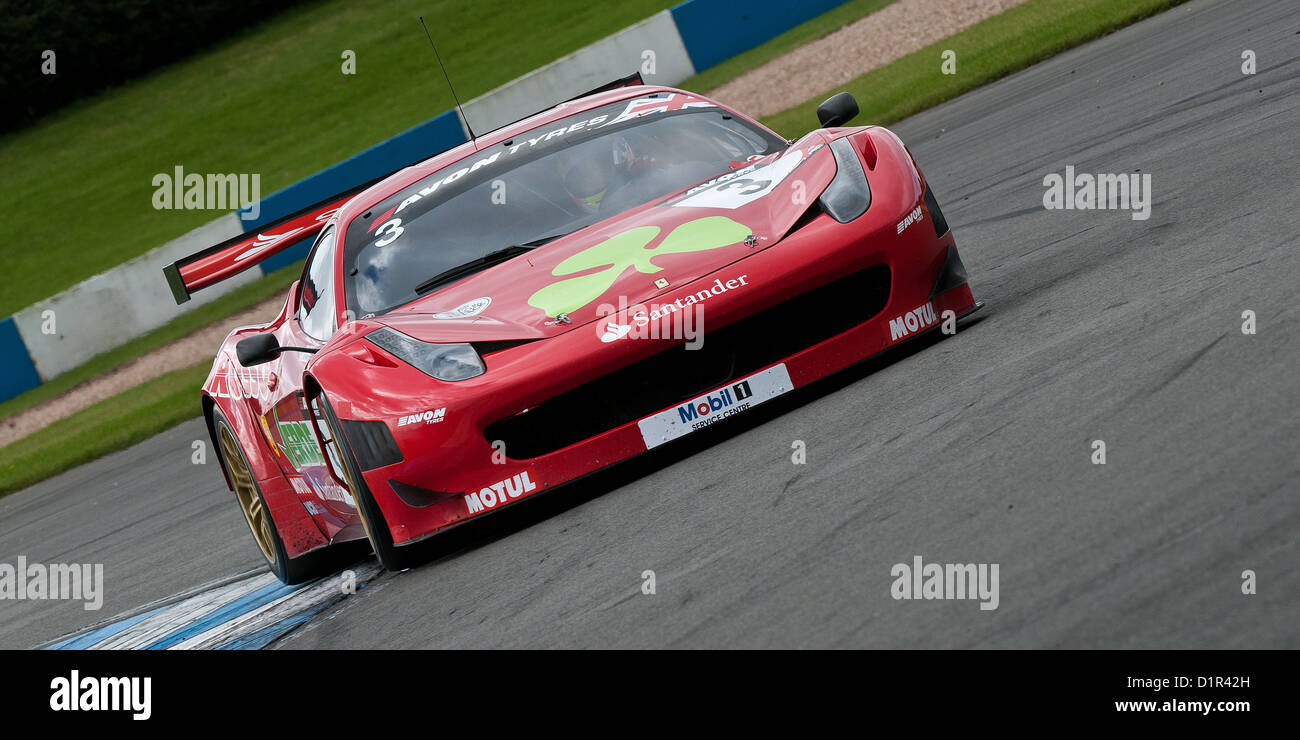 Hecter Lester/Allen Simonsen-Ferrari 458 Italia-Rosso Verde-British GT Stock Photo