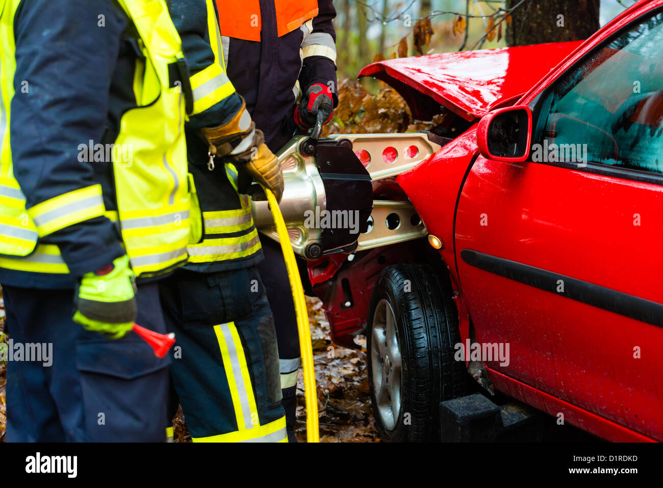 Accident Fire brigade rescues accident Victim of a car using a