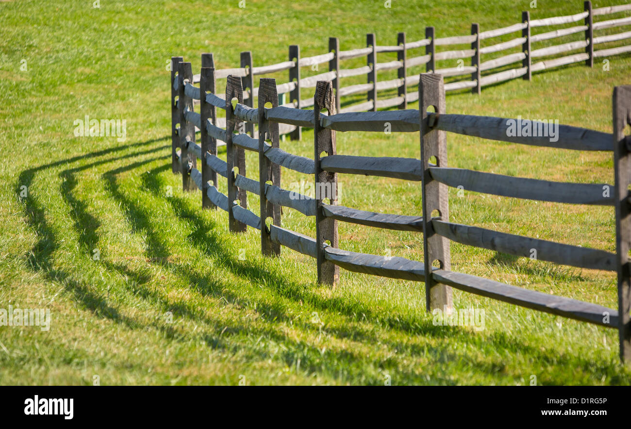DELAPLANE, VIRGINIA, USA - Split rail fence at Sky Meadows State Park. Stock Photo