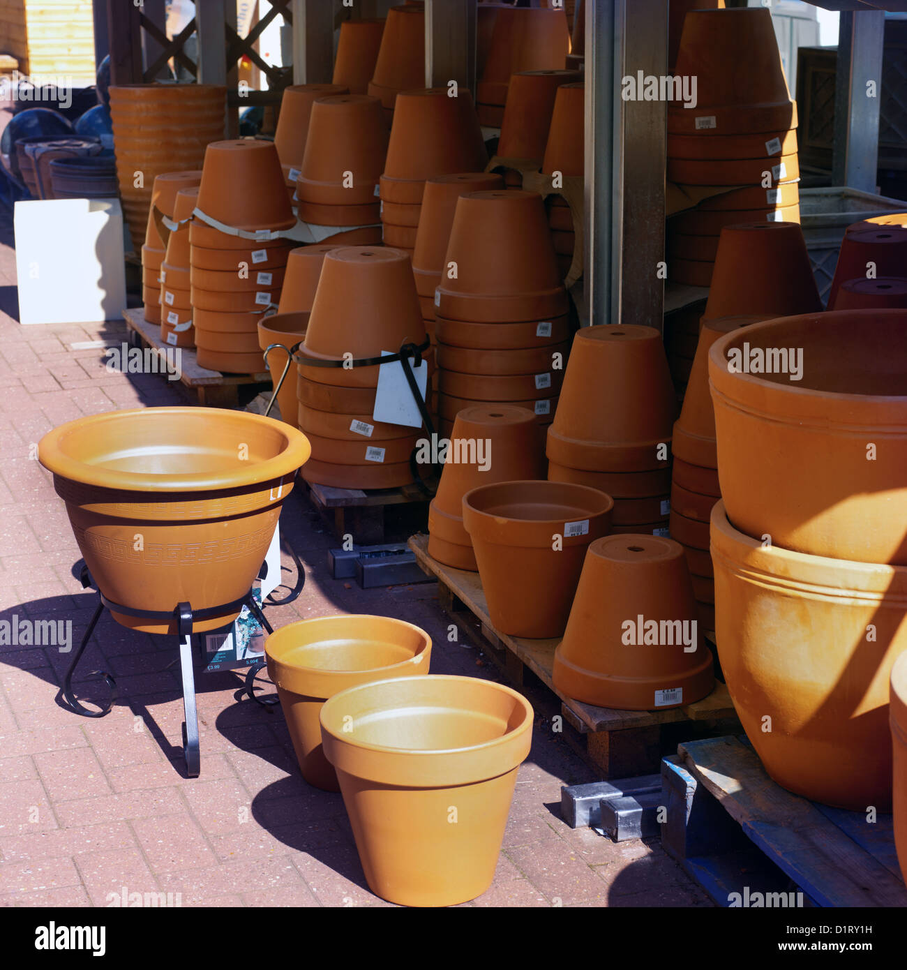 Garden Centre with Clay Pots Stock Photo Alamy