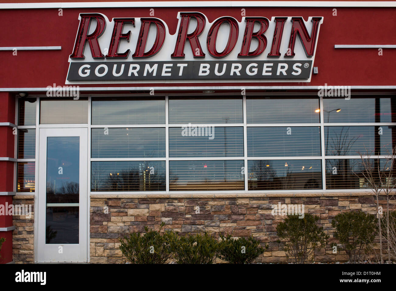 A Red Robin Gourmet Burgers casual dining chain restaurant.  Stock Photo