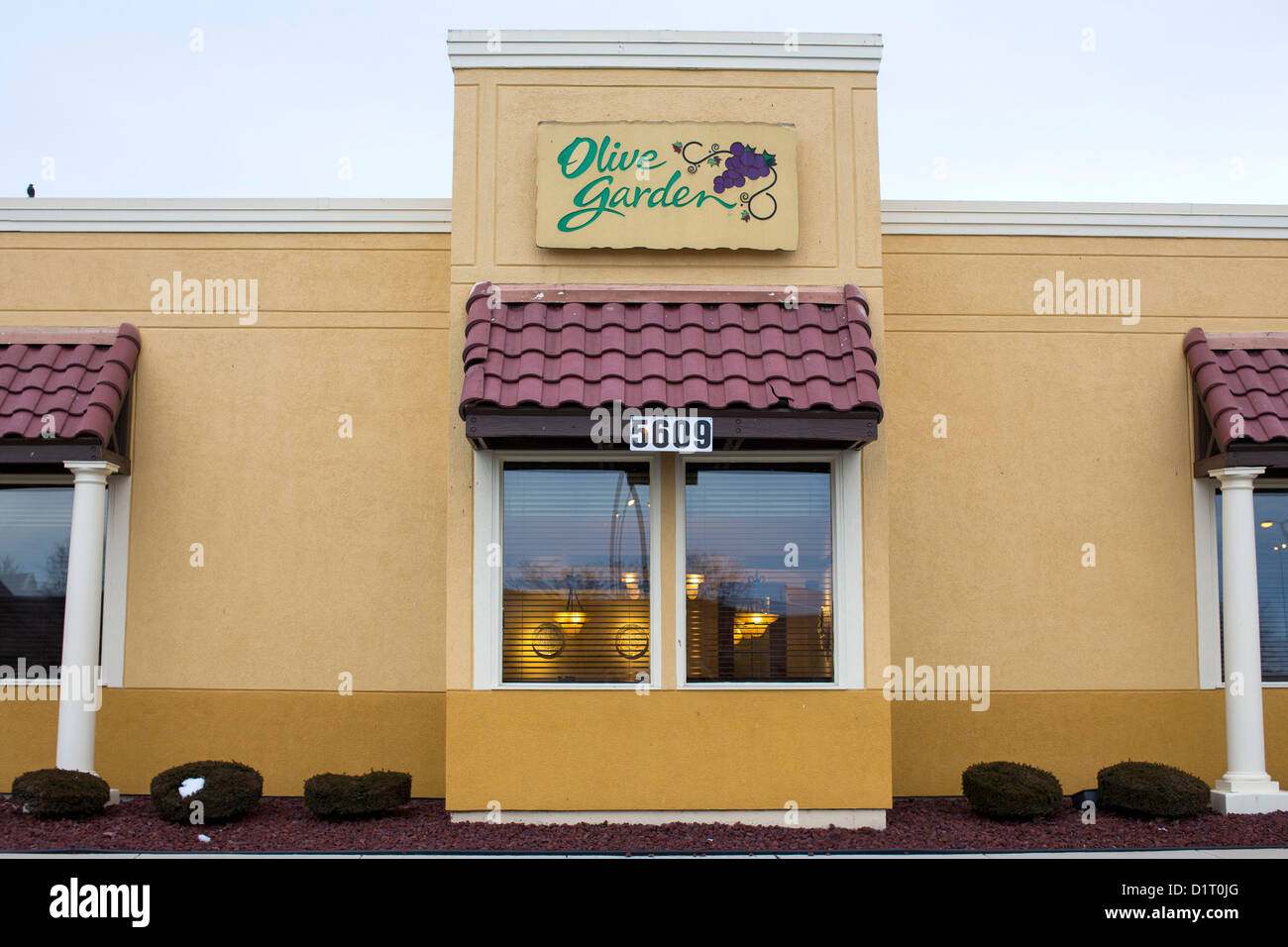 An Olive Garden casual dining chain restaurant.  Stock Photo
