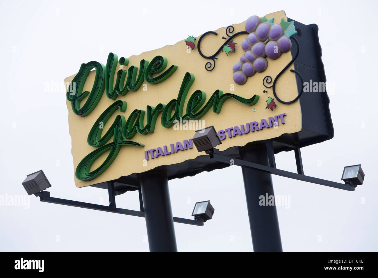 Olive garden italian restaurant hires stock photography and images Alamy