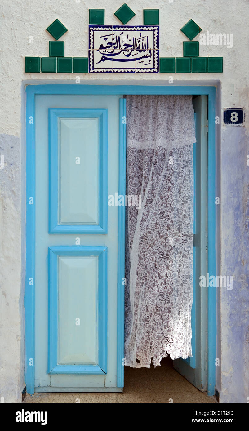 Tunisia, Hammamet, a door of a traditional house in the Medina Stock Photo