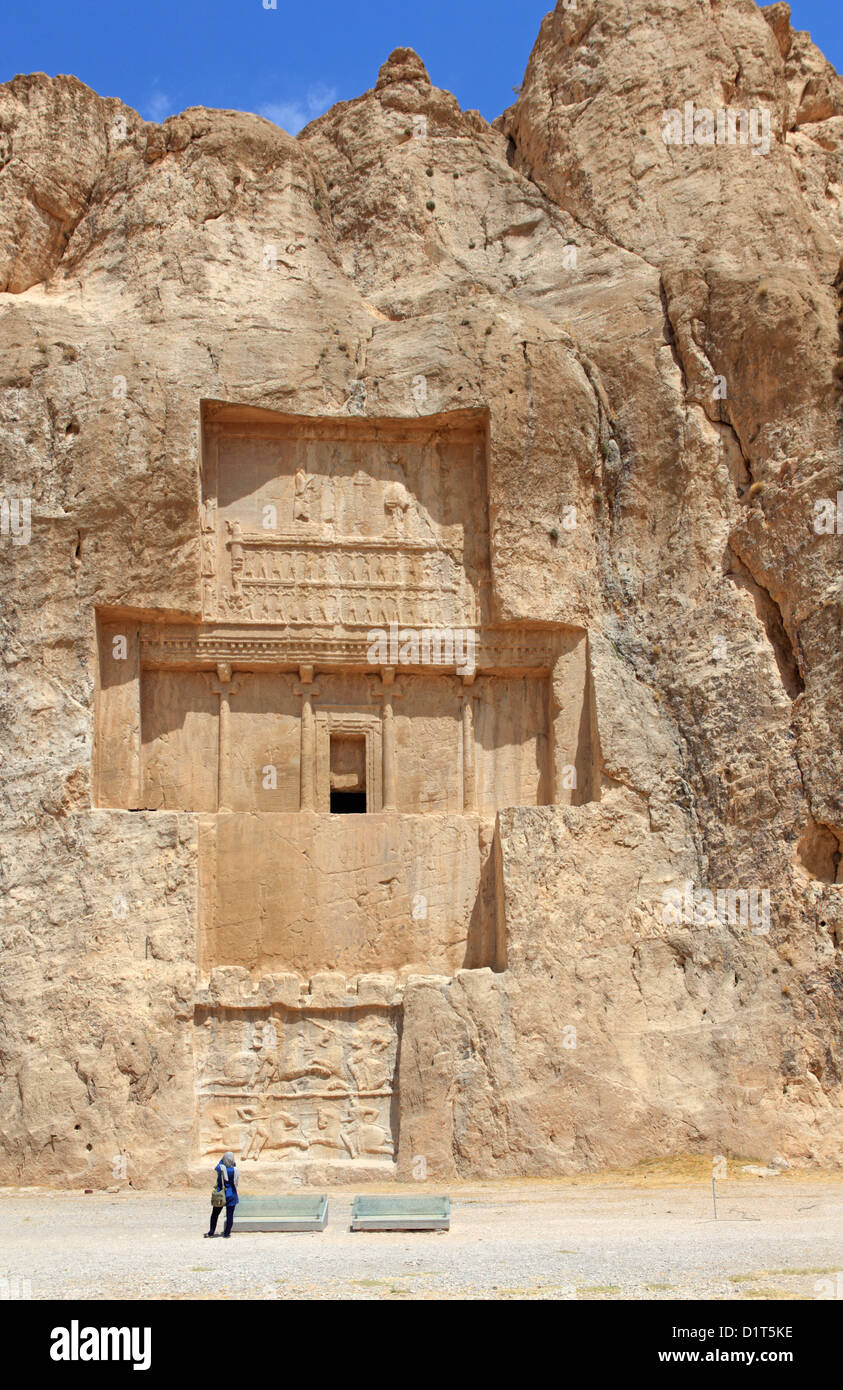 Tomb of darius the great hires stock photography and images Alamy
