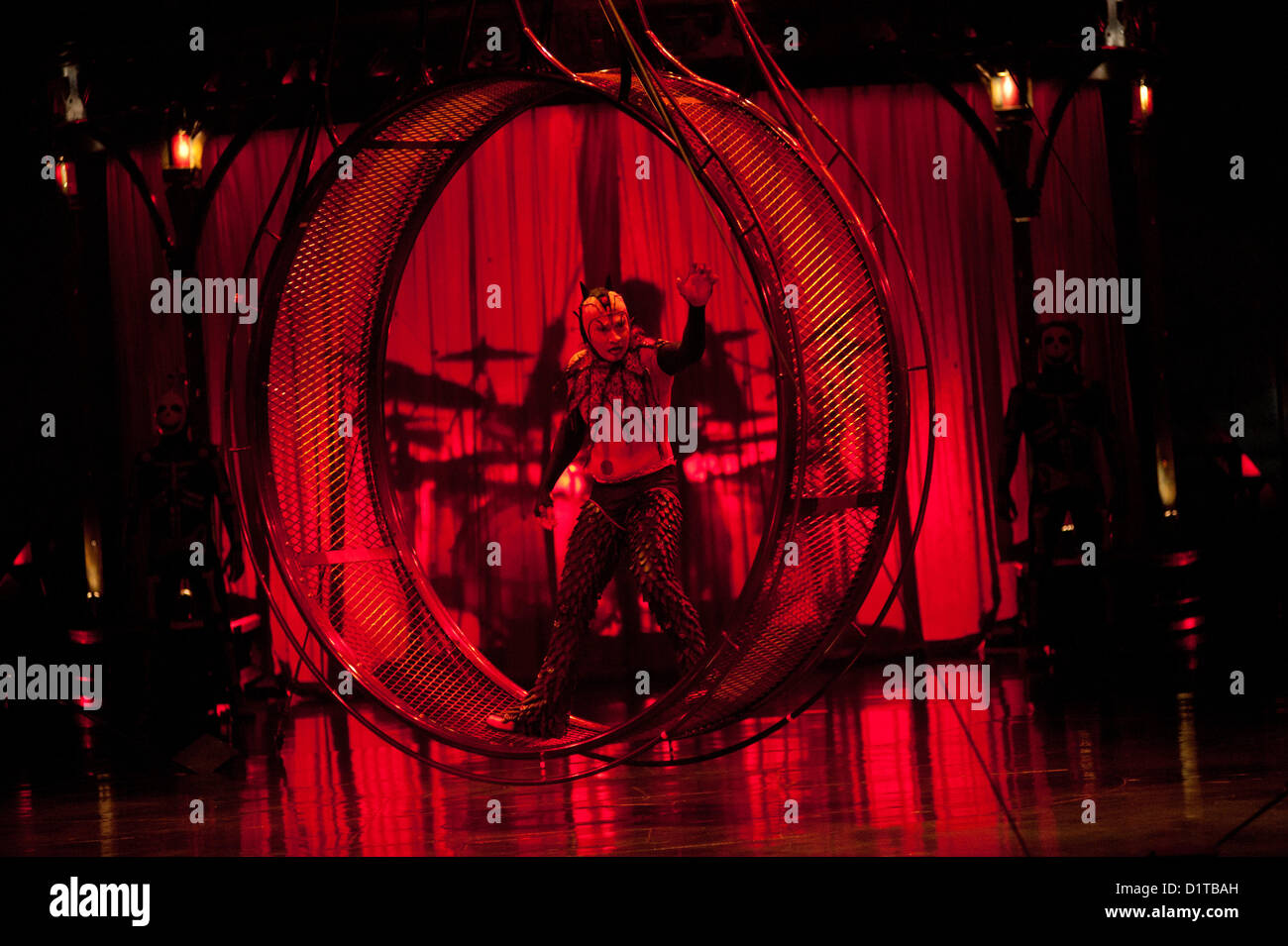 Wheel of death and circus hi-res stock photography and images - Alamy