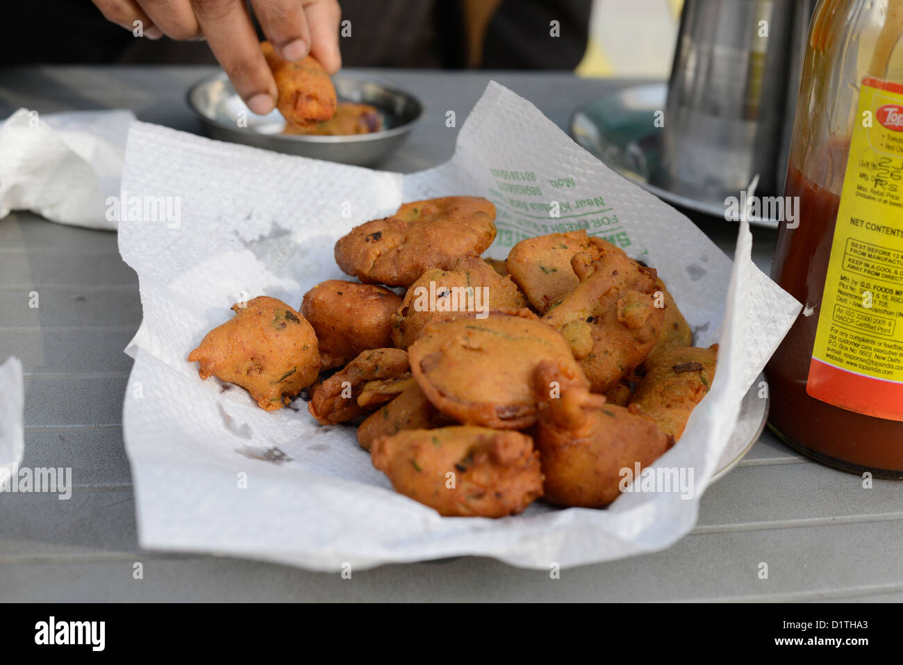 Indian potato hi-res stock photography and images - Alamy