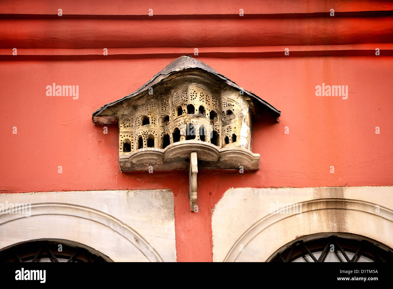 original ottoman bird palace Stock Photo Alamy