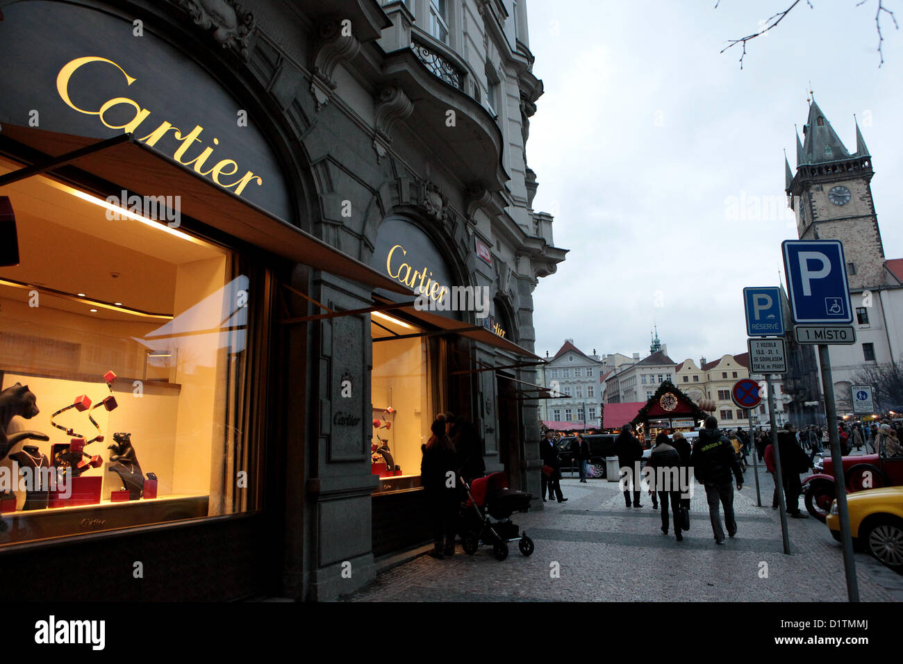 Cartier, fashion store in Parizska 