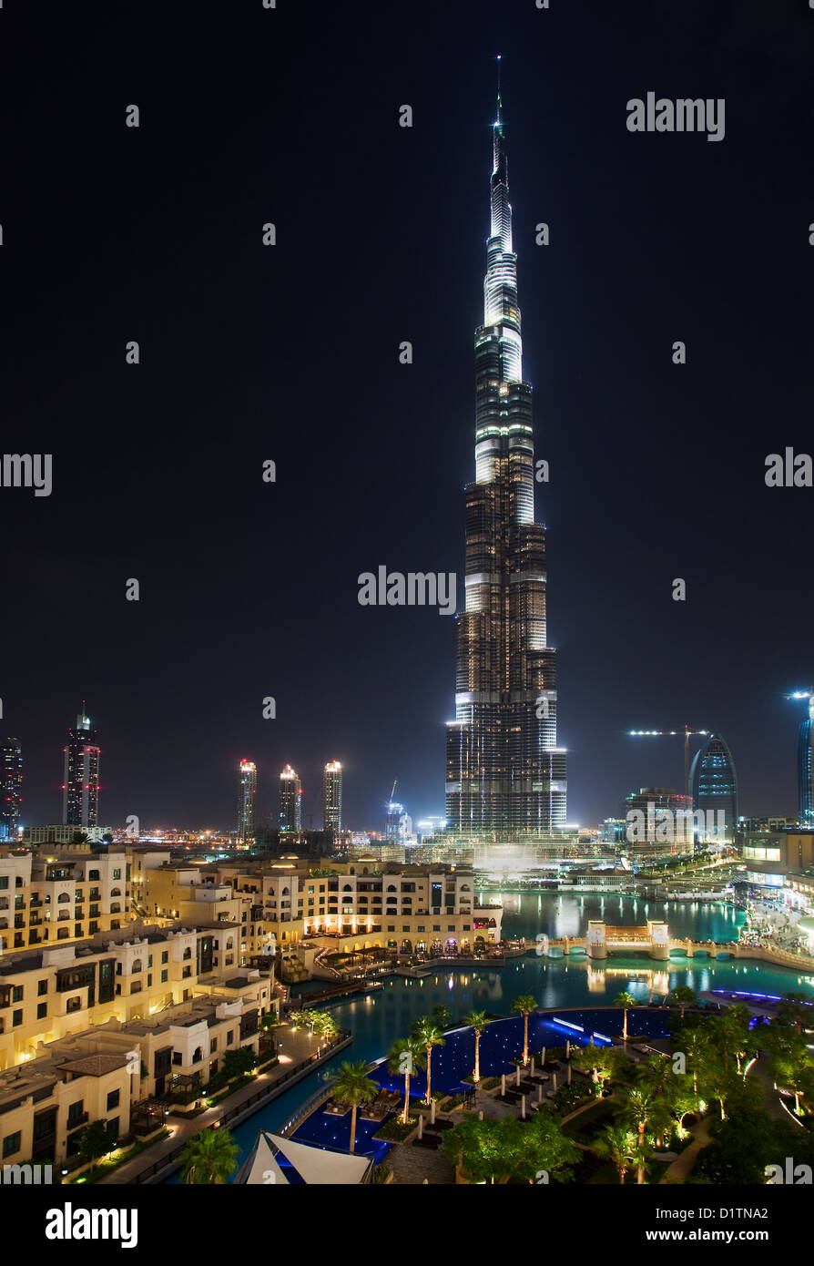 Burj khalifa dubai restaurant hi-res stock photography and images - Alamy