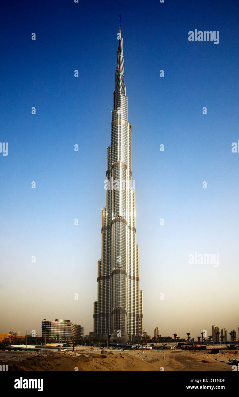 The Burj Khalifa glistens under the sun in Dubai, UAE Stock Photo