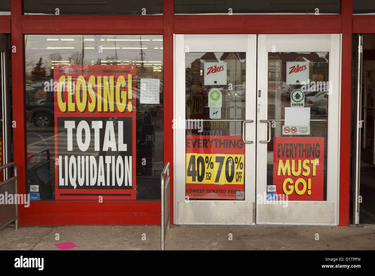 Zellers store hi-res stock photography and images - Alamy