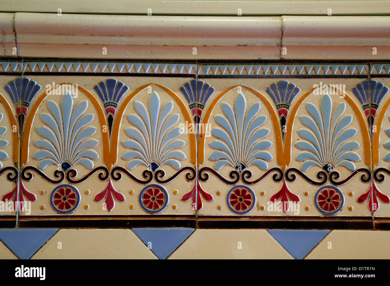 Tiles in the corridor of Leeds City Hall Stock Photo Alamy