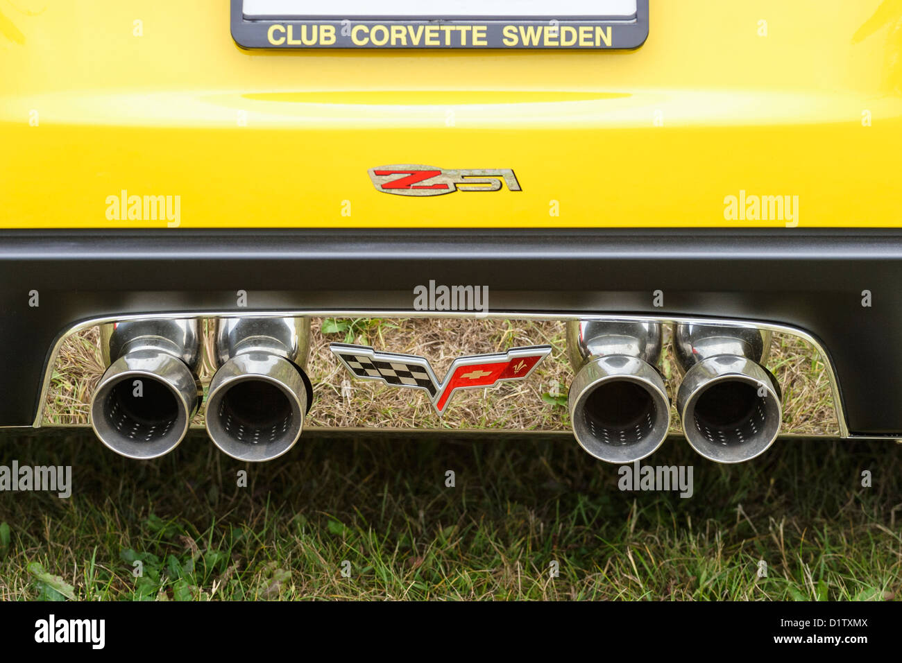 Loud exhaust hires stock photography and images Alamy