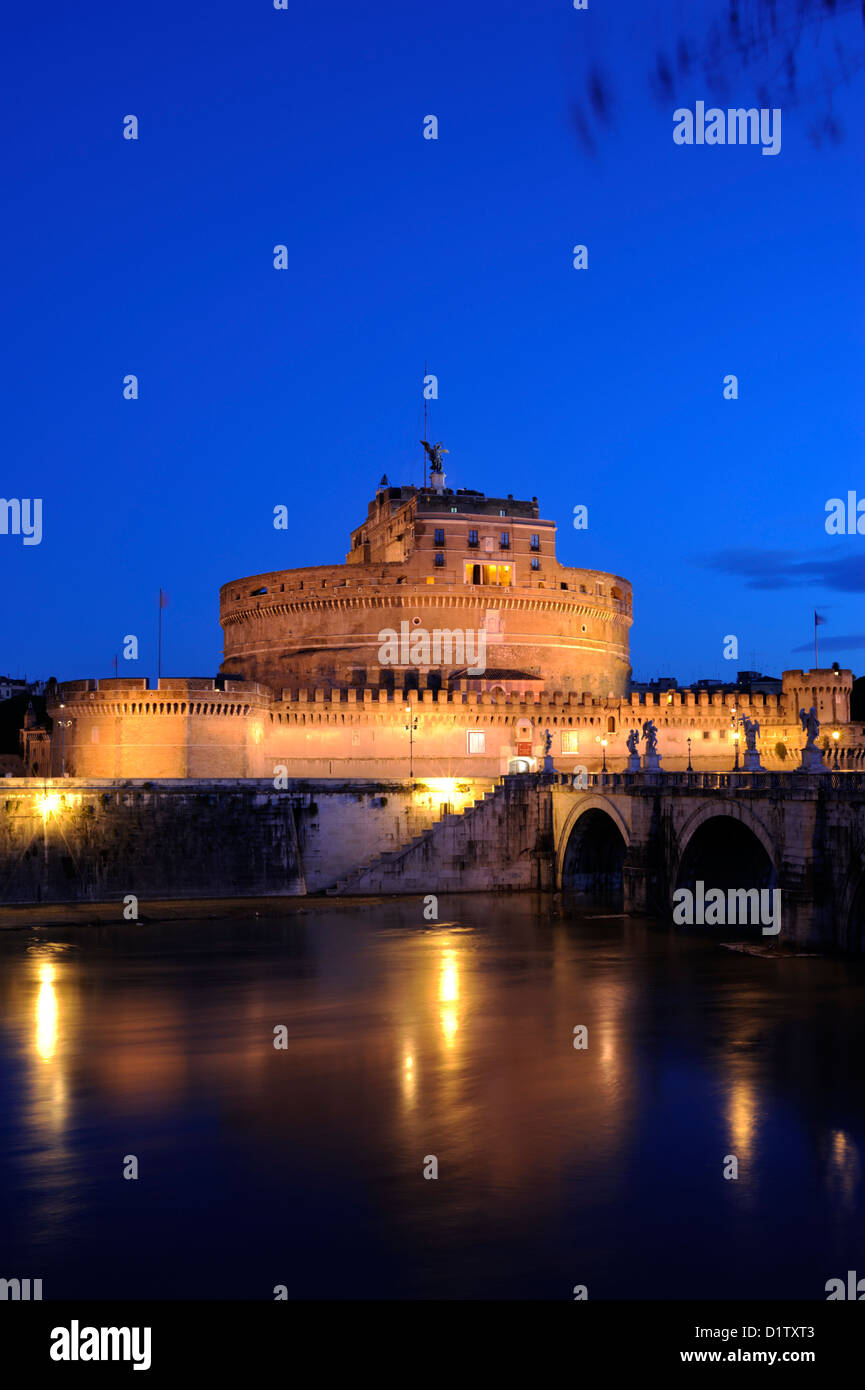 Italy, Rome, Tiber river, Castel Sant'Angelo castle at night Stock Photo
