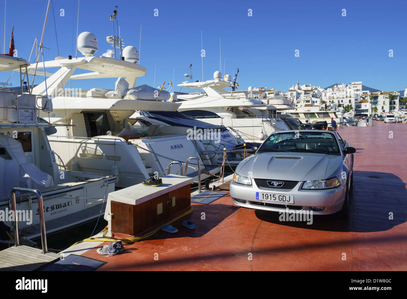 Puerto Banus marina with luxury yachts, Marbella, Spain Stock Photo - Alamy