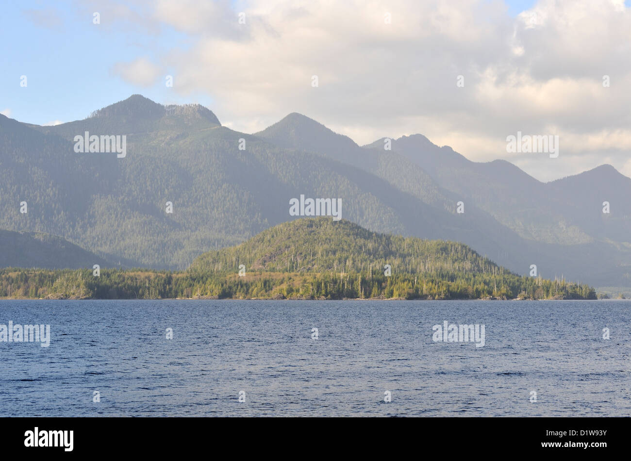 Kennedy Lake, Vancouver Island, British Columbia, Canada Stock Photo