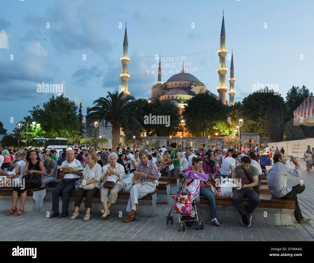 Muslims during Ramadan picnicking at a park at Sultan Ahmet district, Istanbul, Turkey Stock Photo