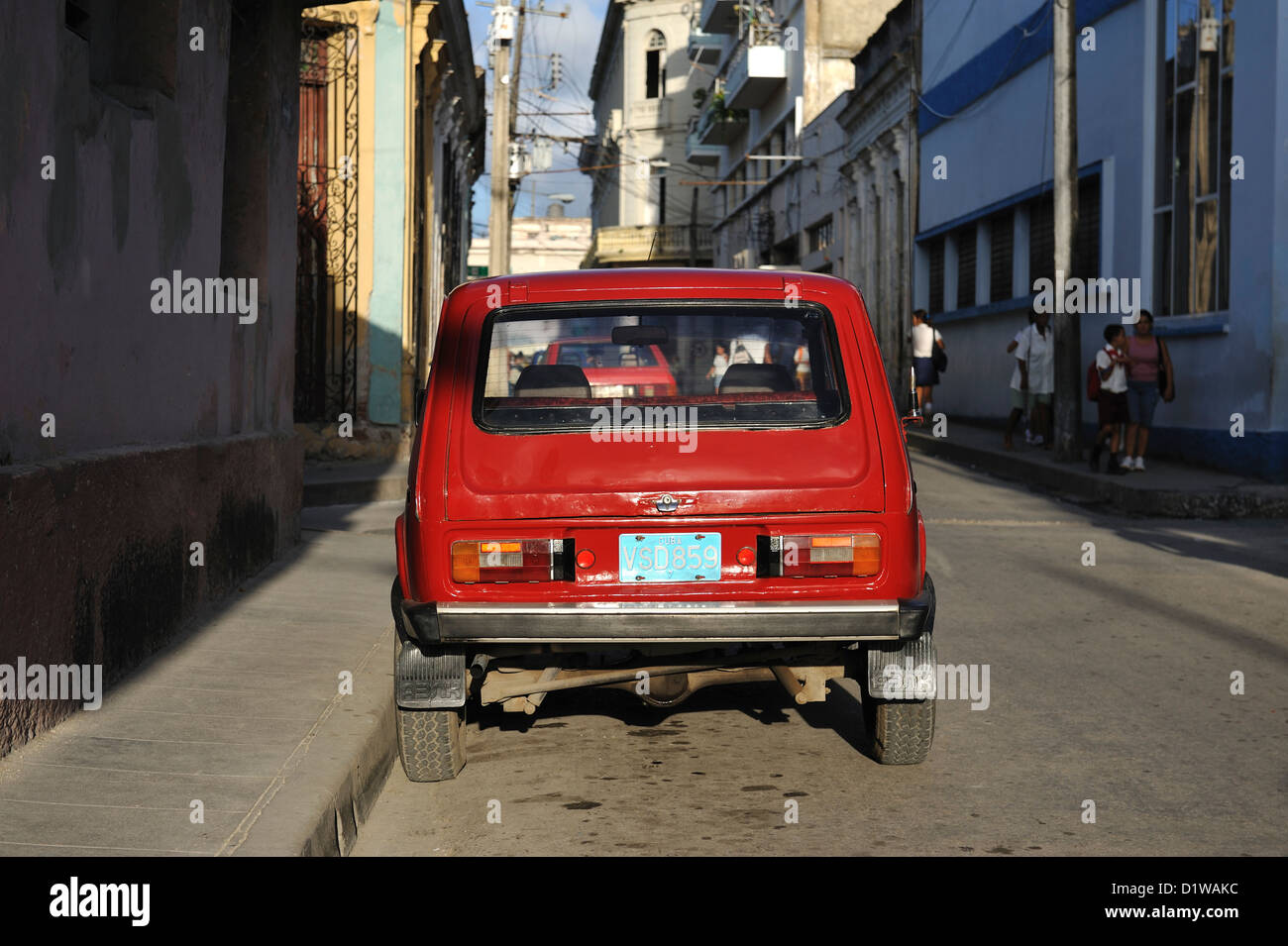 Old car, Santa Clara, Cuba Stock Photo Alamy