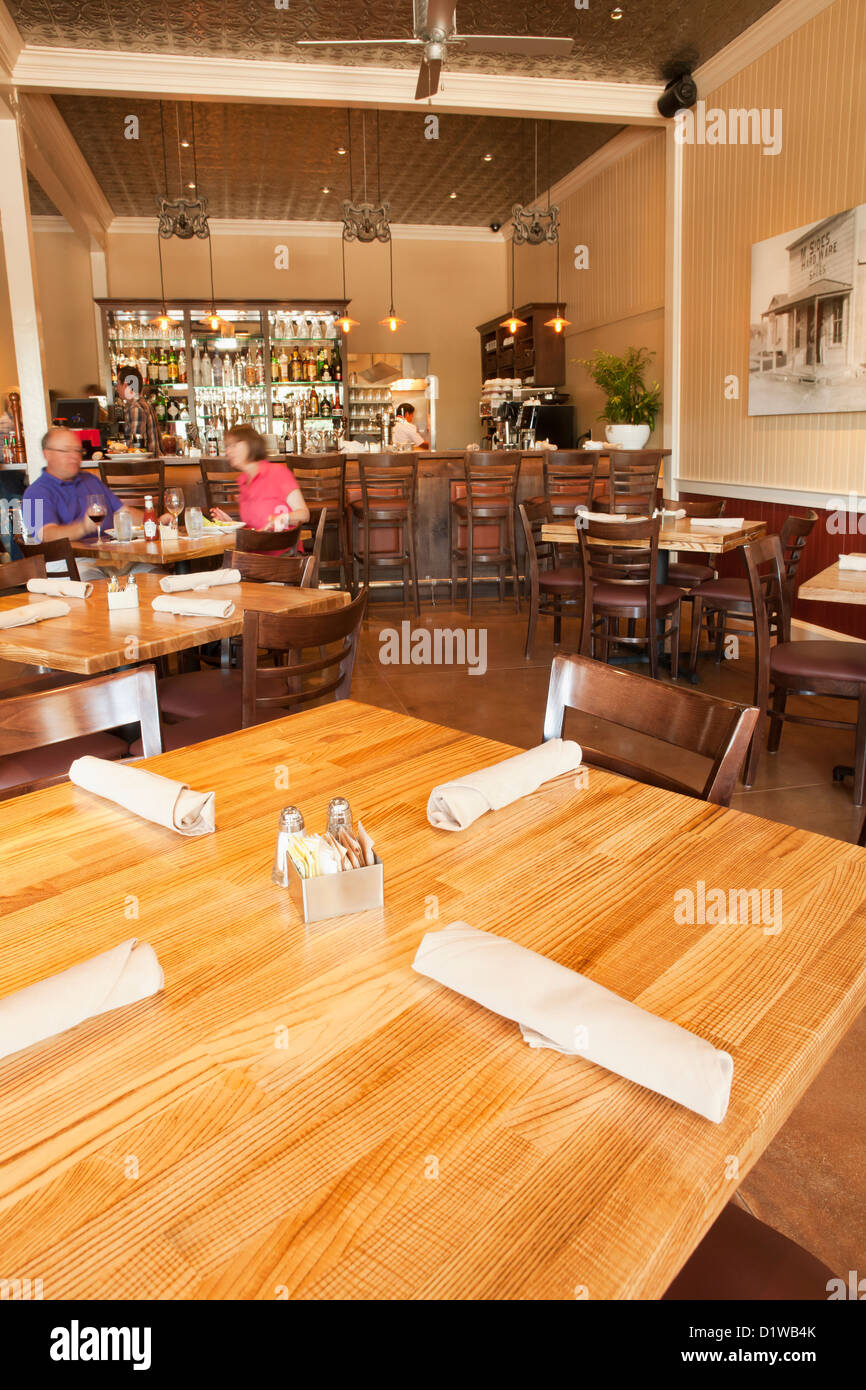 interior and bar, Sides Hardware and Shoes, A Brother Restaurant, Los ...