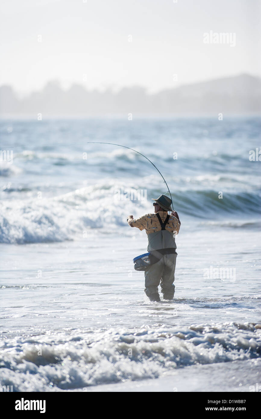 Tourist surf casting hires stock photography and images Alamy