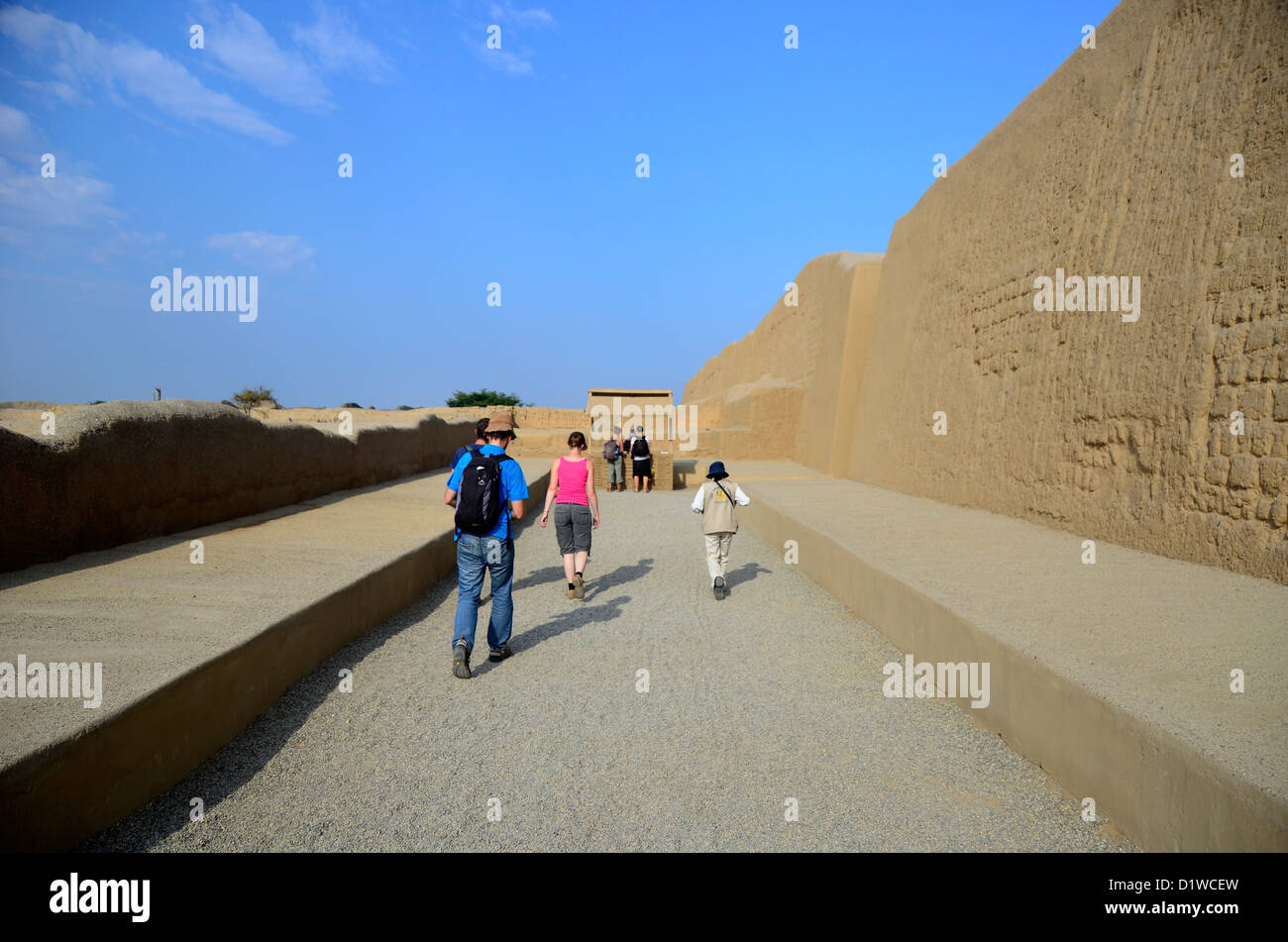 Chimor hi-res stock photography and images - Alamy Chimor hi-res stock photography and images - Alamy