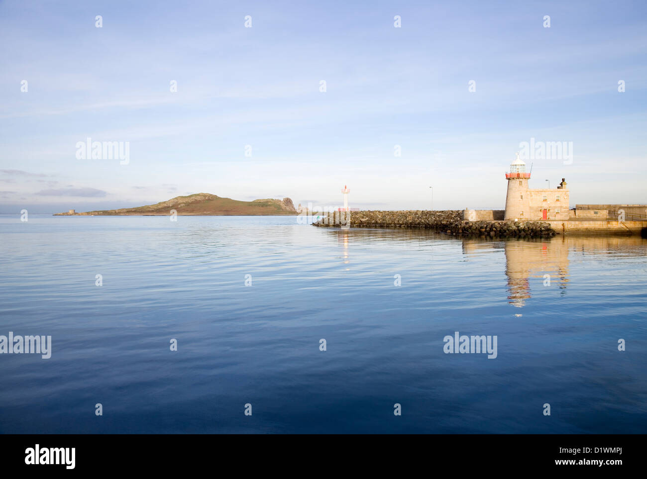 Ireland's Eye, Howth, light house, lighthouse, fishing,harbour,harbor