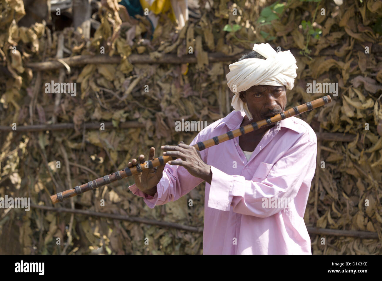 Bamboo flute hires stock photography and images Alamy