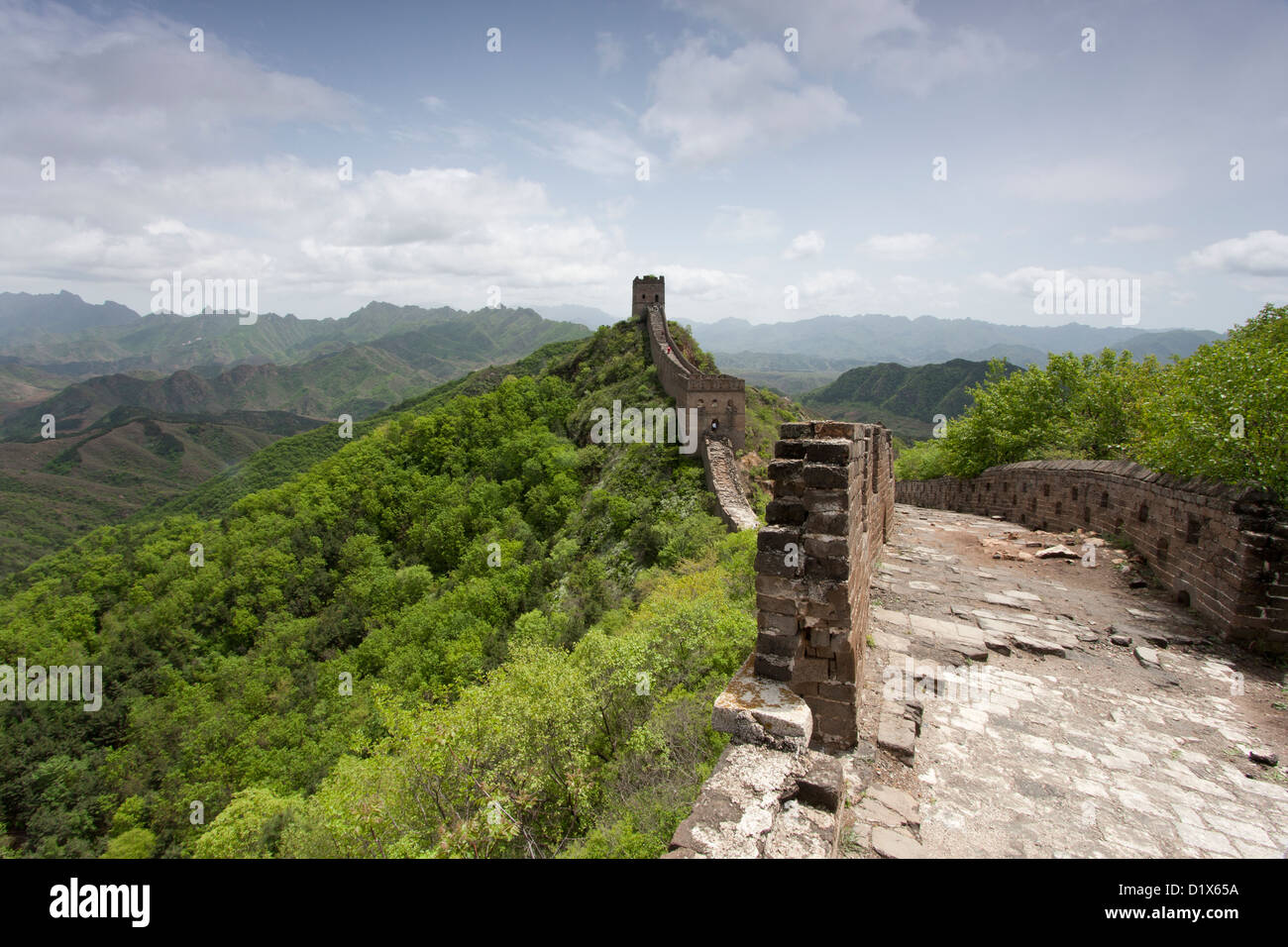 The great wall of china green hi-res stock photography and images - Alamy