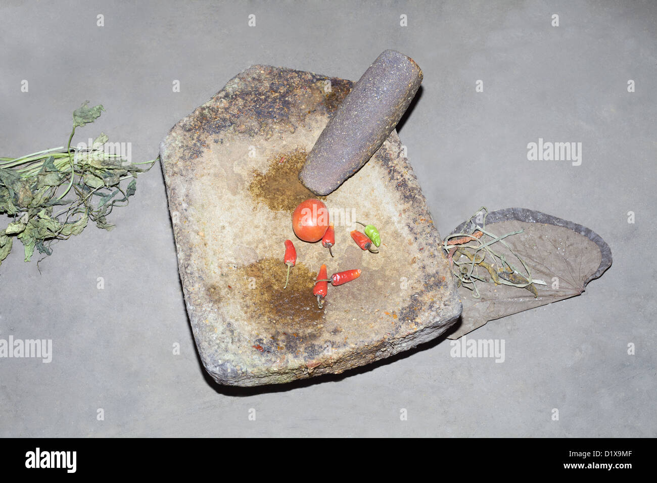 Grinding stone, Gond tribe, Gadchiroli, Maharashtra, India Stock Photo