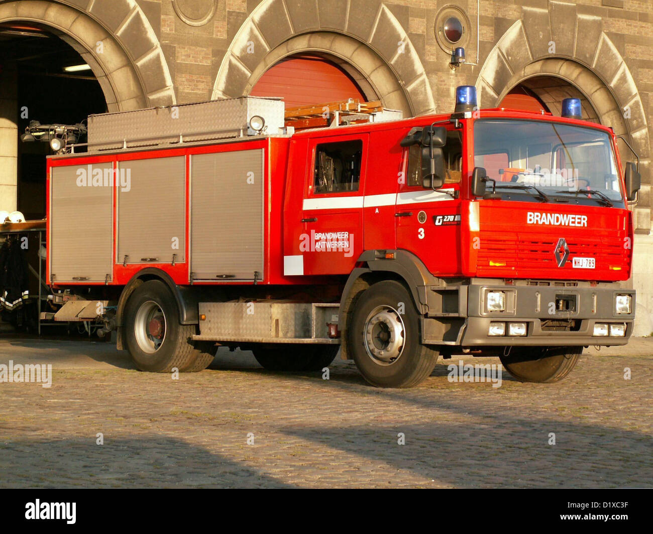 Fire engine tender truck pumper hi-res stock photography and images - Alamy