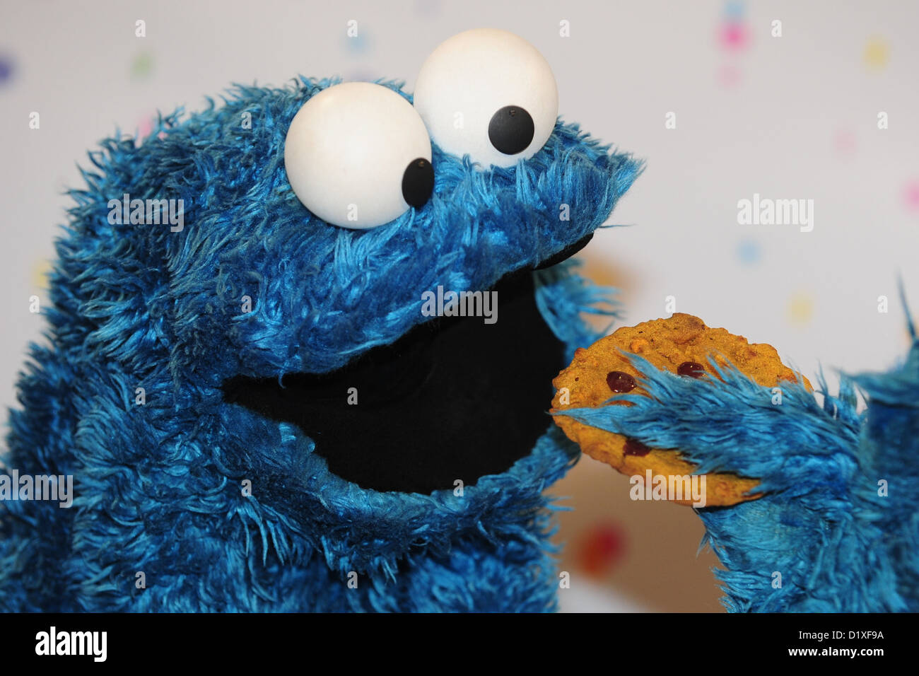 Cookie monster and sesame street hi-res stock photography and images - Alamy
