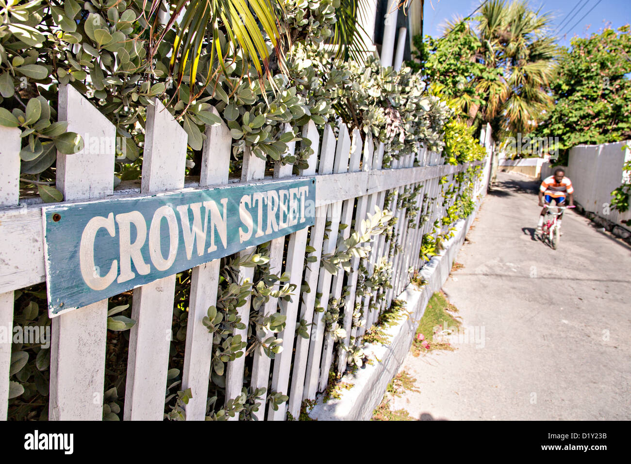 Old picket fence in Dunmore Town, Harbour Island, The Bahamas Stock Photo