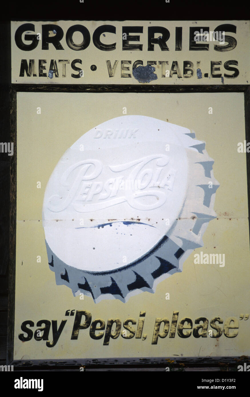 Pepsi sign old hi-res stock photography and images - Alamy