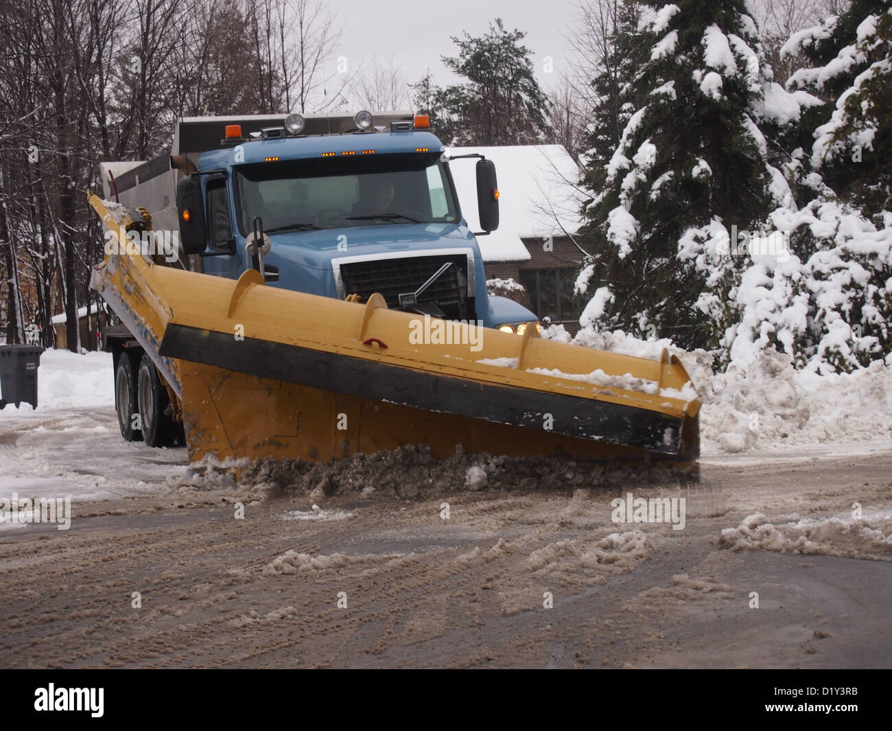 Snow plough contract hires stock photography and images Alamy
