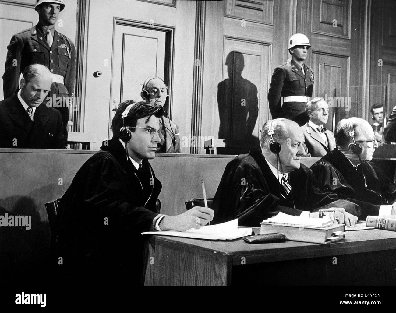 Das Urteil Von Nuernberg  Judgment At Nuremberg  Burt Lancaster, Maximilian Schell Hans Rolfe (Maximilian Schell,vl) verteidigt Stock Photo