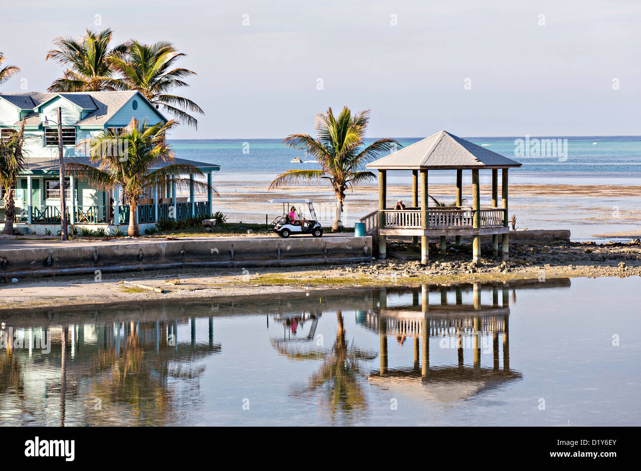 Homes at Spanish Wells, St Georges Cay, Eleuthera, The Bahamas. Stock Photo